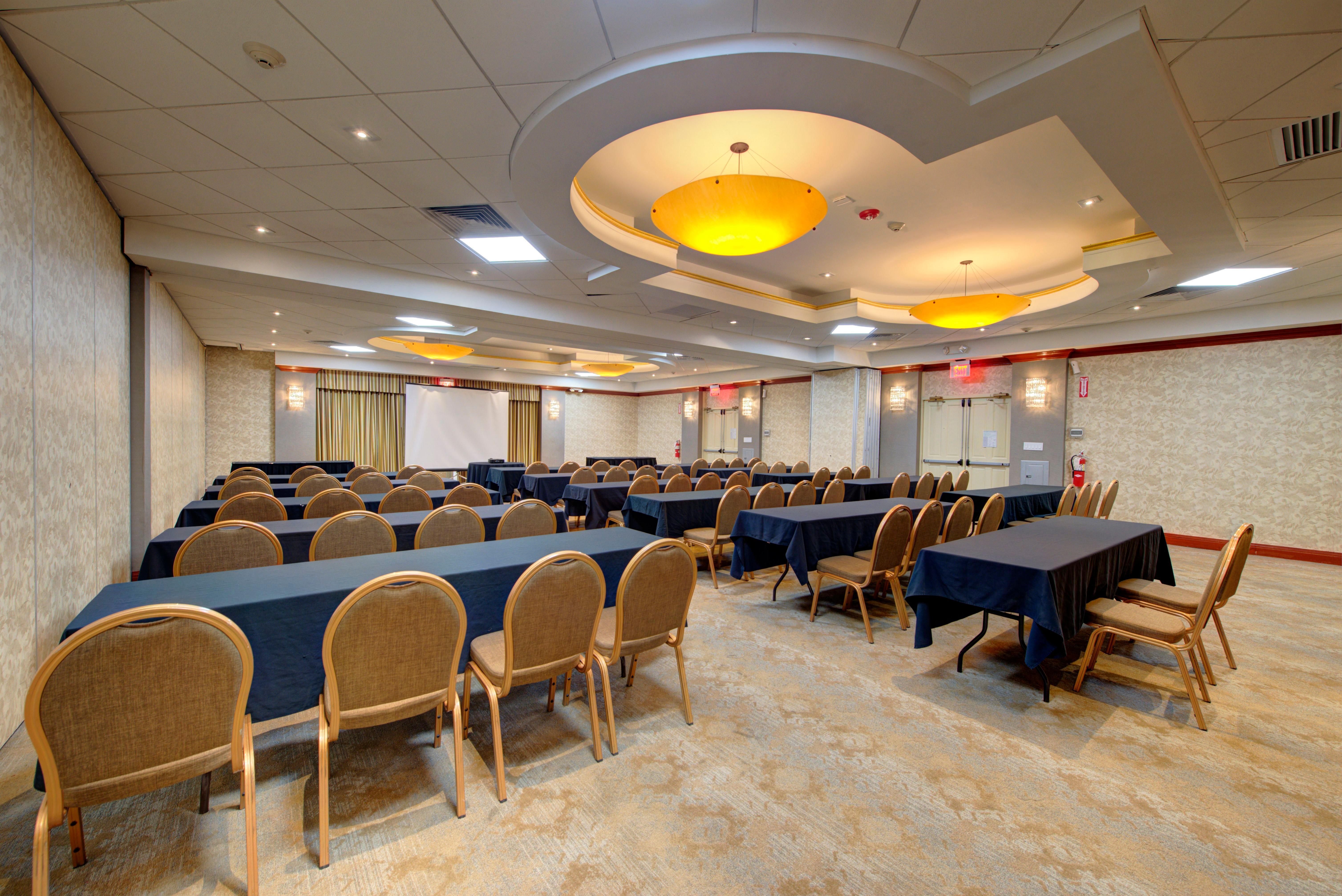 Holiday Inn Plainview-Long Island By Ihg Exteriér fotografie
