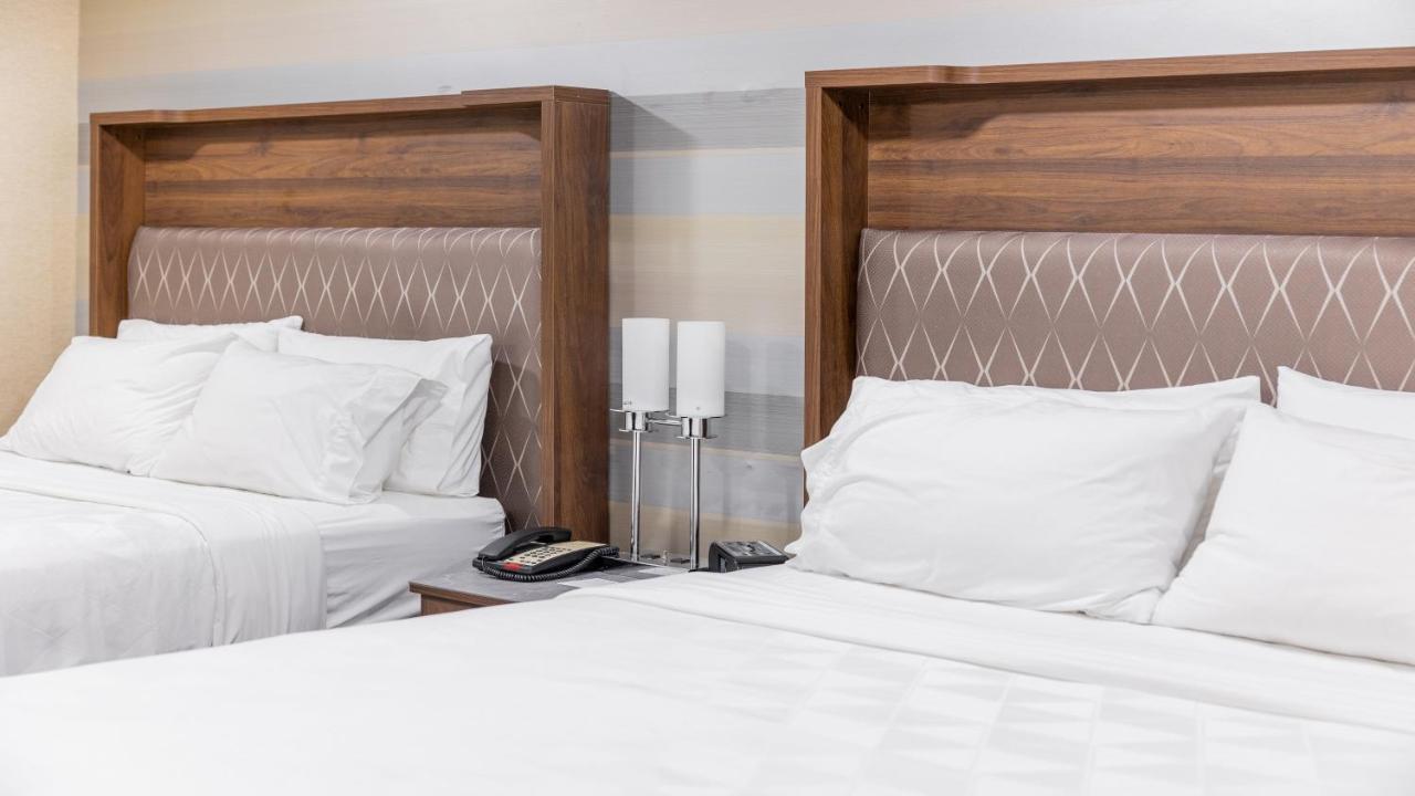 Holiday Inn Plainview-Long Island By Ihg Exteriér fotografie